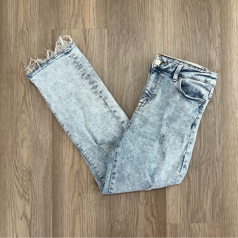 Kendall + Kylie Iconic High Rise Straight Acid Wash Distressed Jeans 7/28